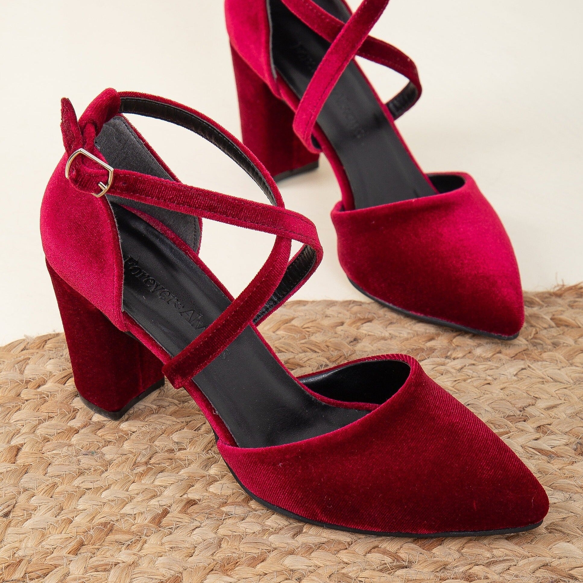 Sina Burgundy Velvet Shoes